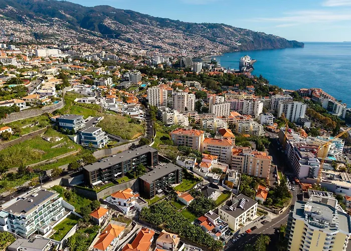 Favila By Madeira Dream Villa Funchal (Madeira)