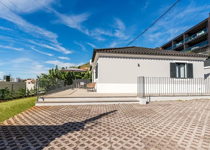 Favila By Madeira Dream Villa *